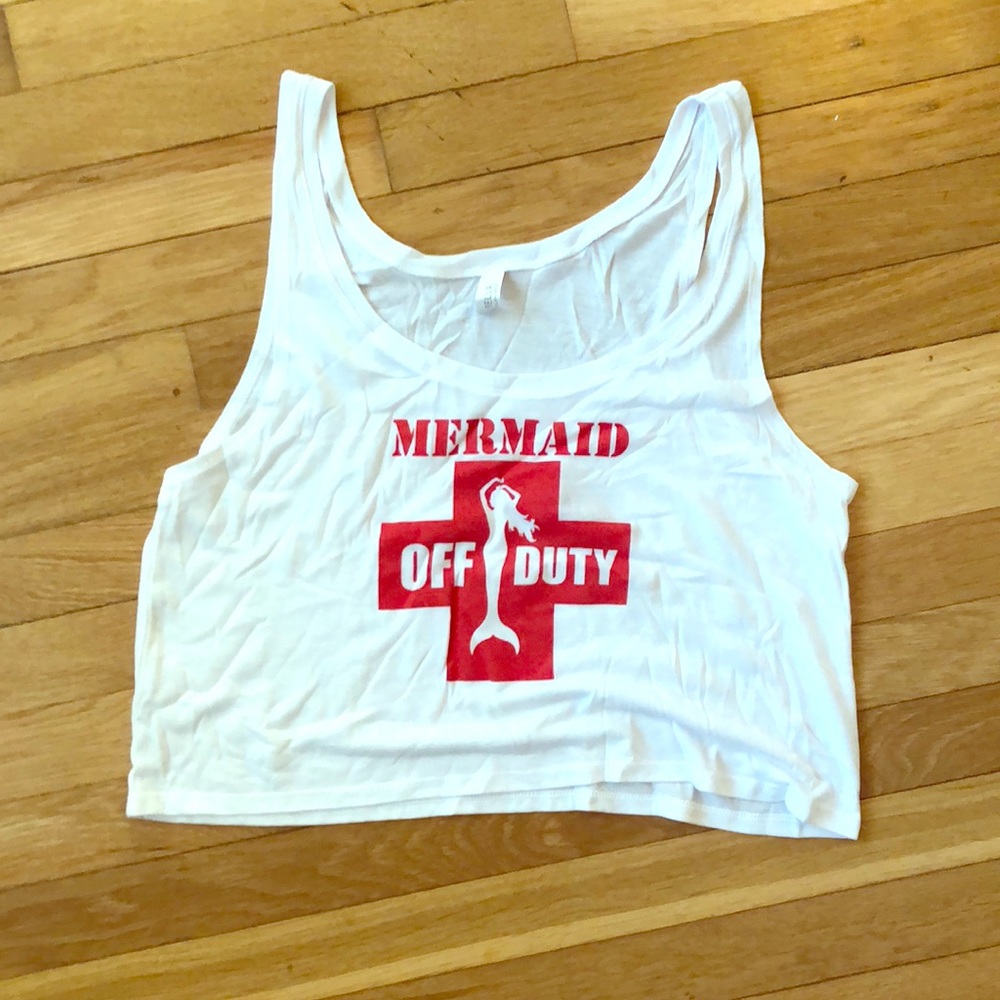 NWOT Mermaid off duty cropped tank
